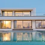 Peralta - Award Winning Exquisite Dream With Infinity Pool 别墅