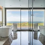 Vila Peralta - Award Winning Exquisite Dream With Infinity Pool